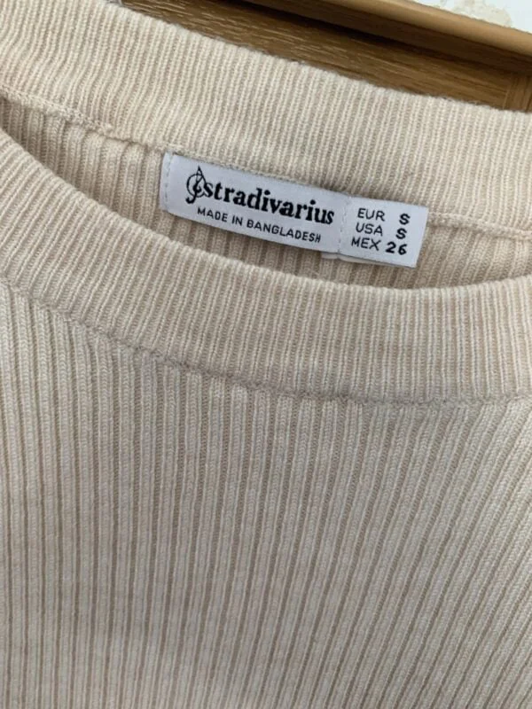 Stradivarius Μπλούζα Νο S Μπεζ - Image 3